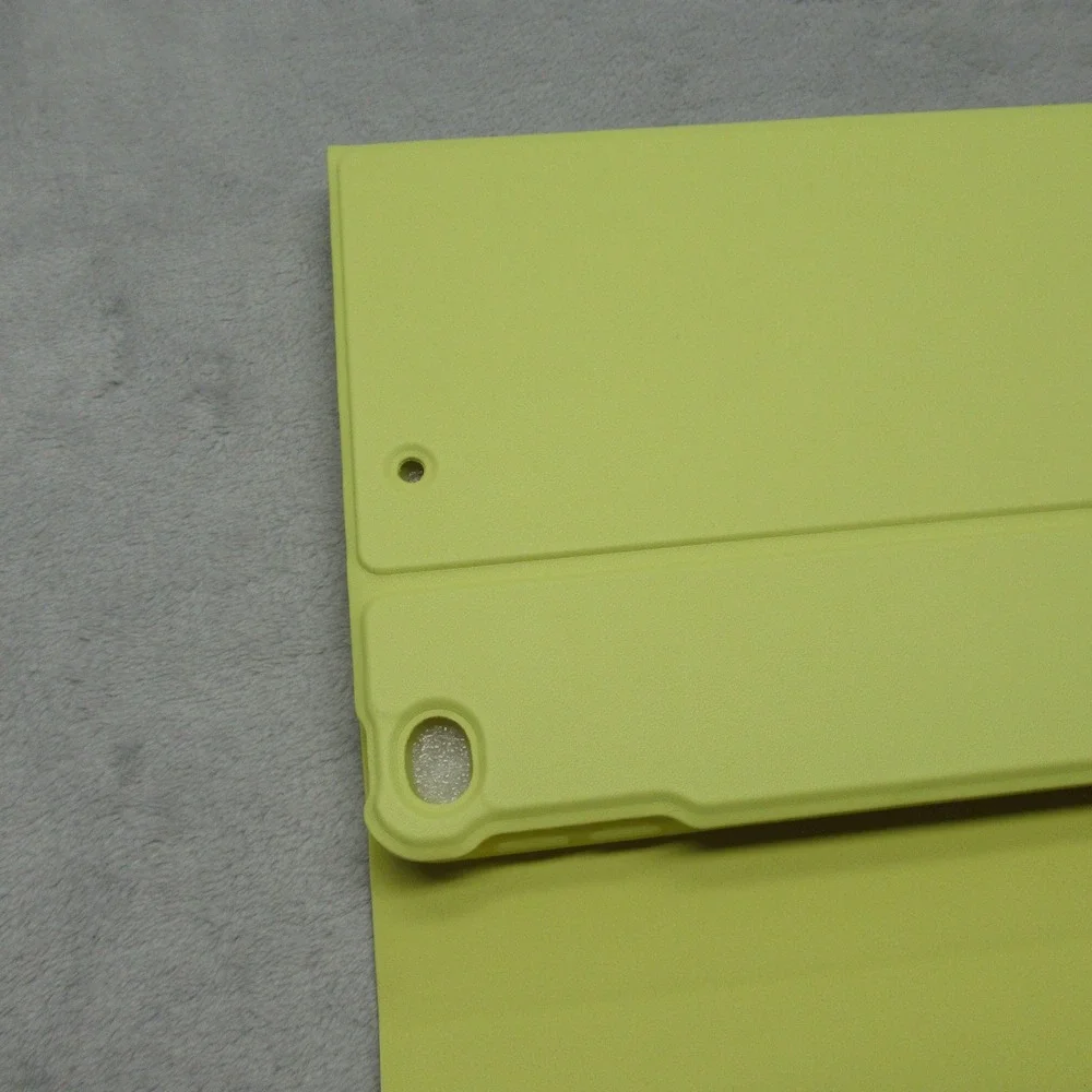 Keyboard & Case‎ Wireless Bluetooth for Tablet Yellow Micro USB NEW